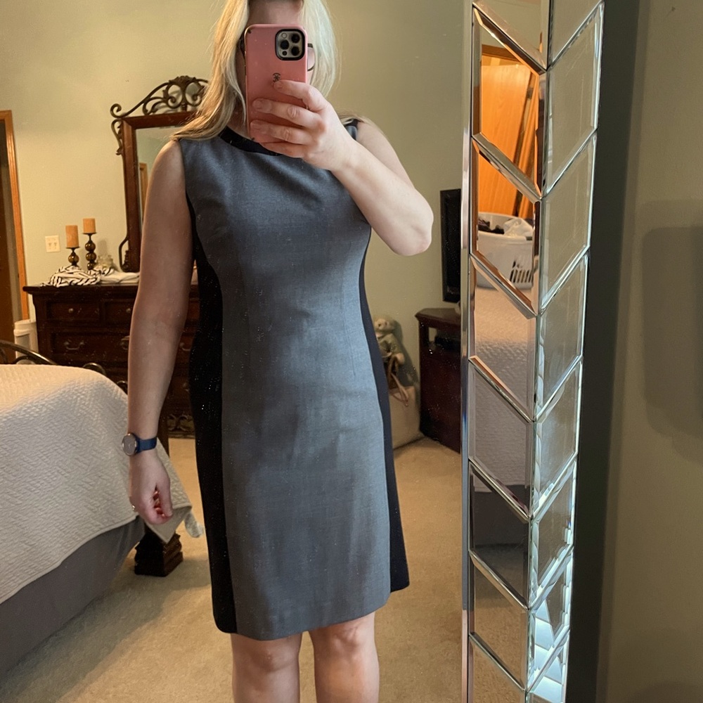 Ann Taylor gray and black sheath dress. Size 12
